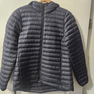 Womens Helly Hansen Black Puffer Jacket